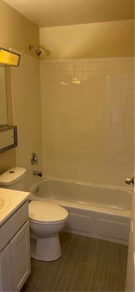 520 N Genesee St #317 - Photo 3 of 6