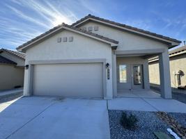 featured image of 752 Amatista Loop Se #1