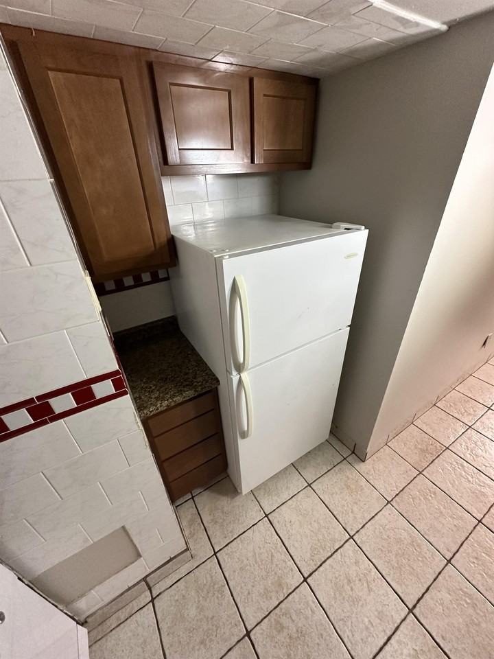 295 MOON CLINTON ROADAPT 12 #12 - Photo 5 of 12