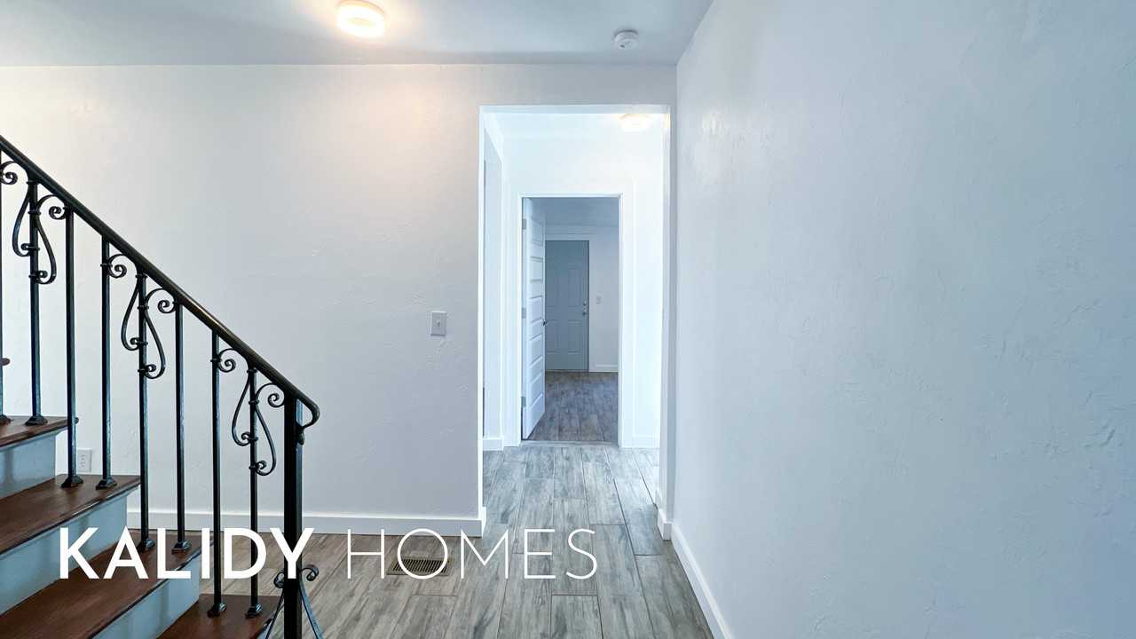 3012 N Venice Blvd #1 - Photo 7 of 50