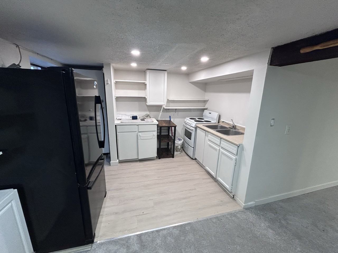 3172 West 8th Avenue - Photo 3 of 7