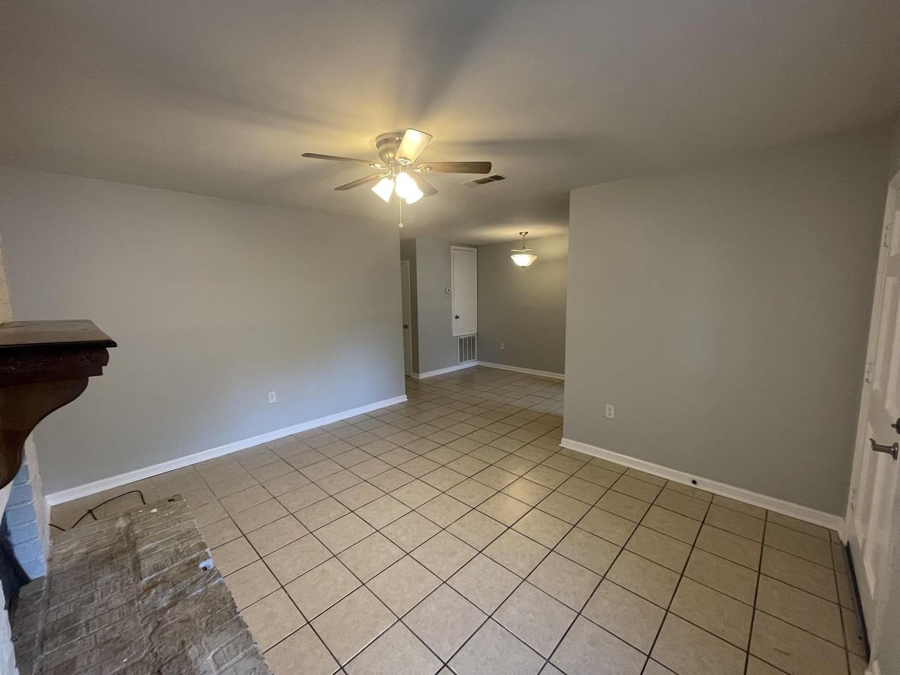 7047 Meadow Park Ave #1 - Photo 2 of 10