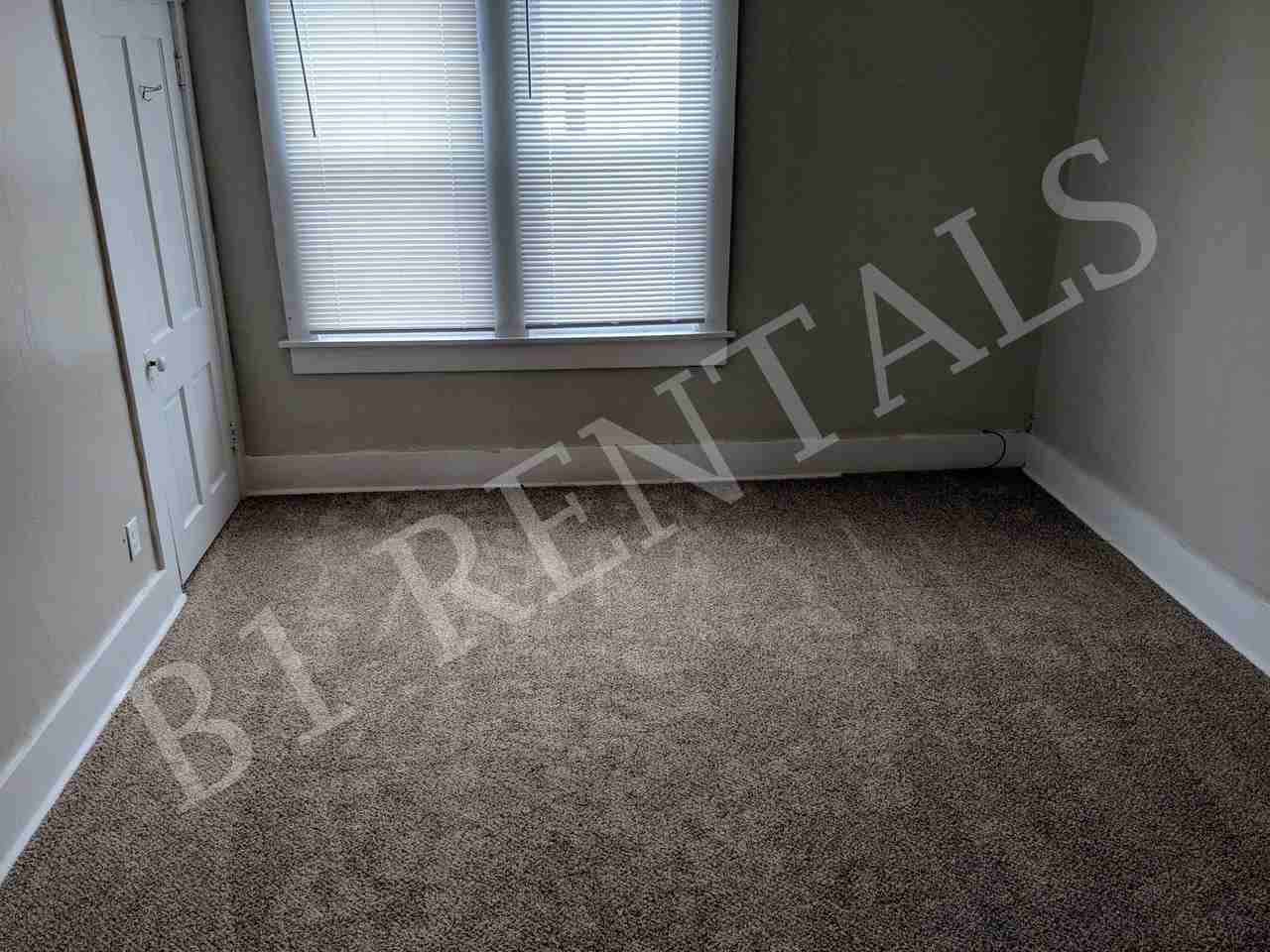 51 W Poplar St #0-5 - Photo 7 of 8