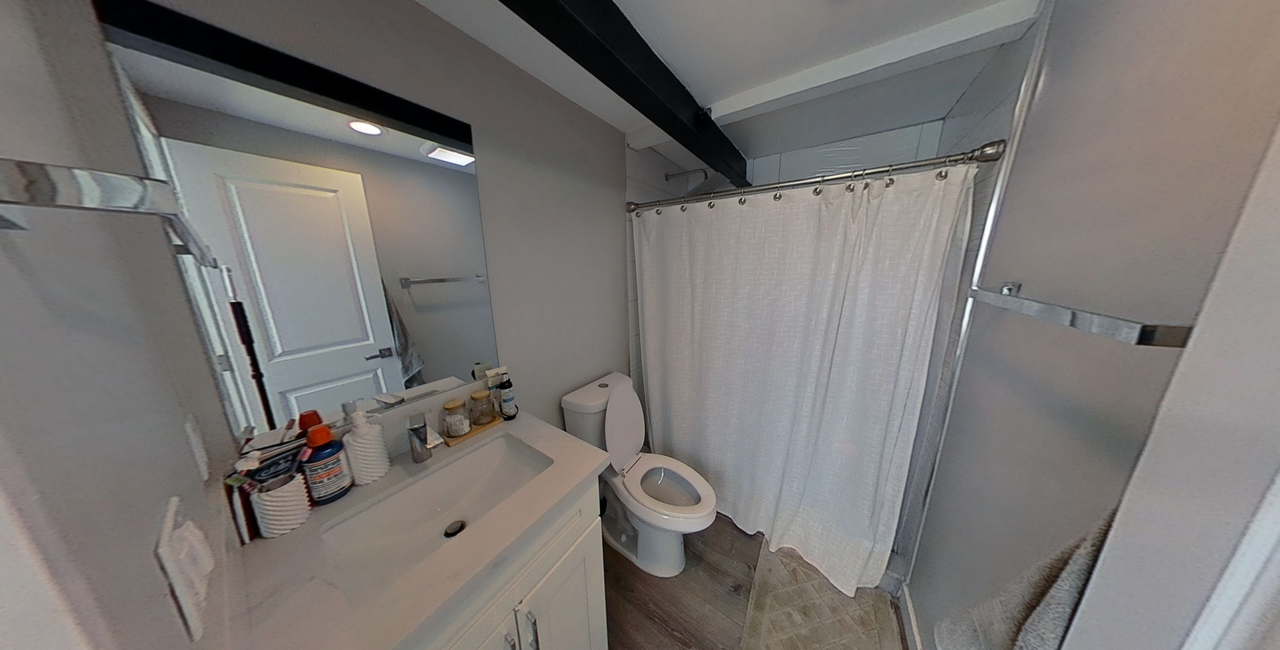 5012 54th St #1 - Photo 6 of 9