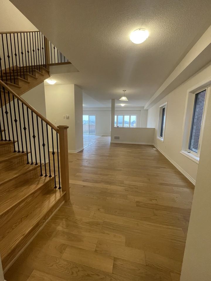 Palace Street - Photo 2 of 17