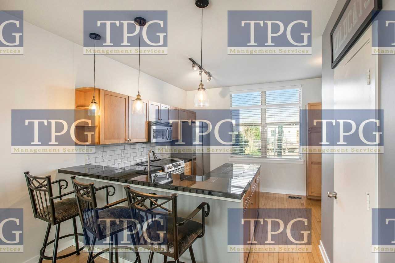 4565 Madison Ave #1 - Photo 2 of 28