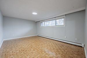 106 Wheatfield Rd #1 - Photo 3 of 21
