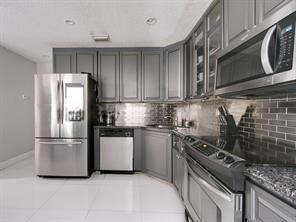 4988 Riverside Drive #502 - Photo 2 of 5