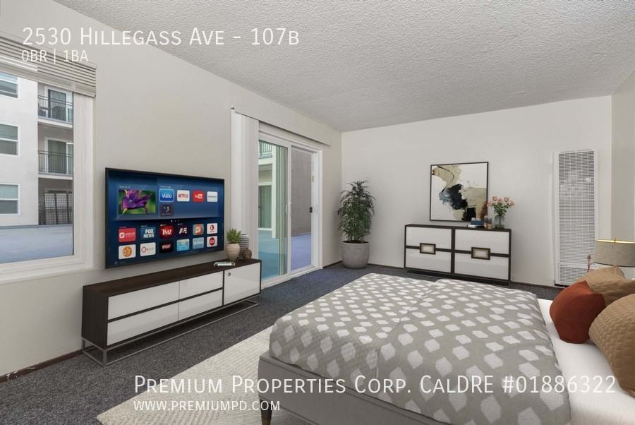 2530 Hillegass Ave #107B