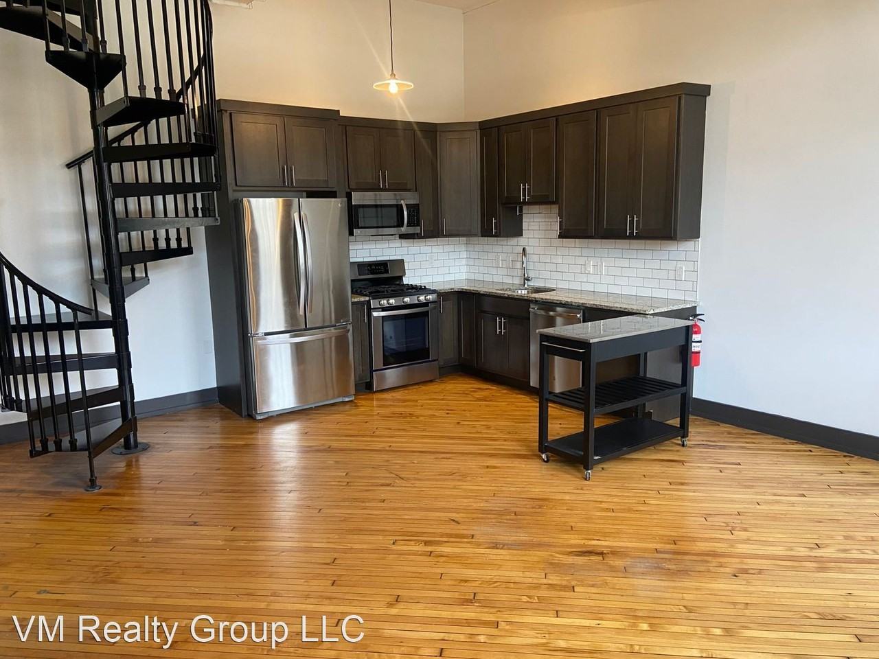 1250 Simon Boulevard - Photo 2 of 9