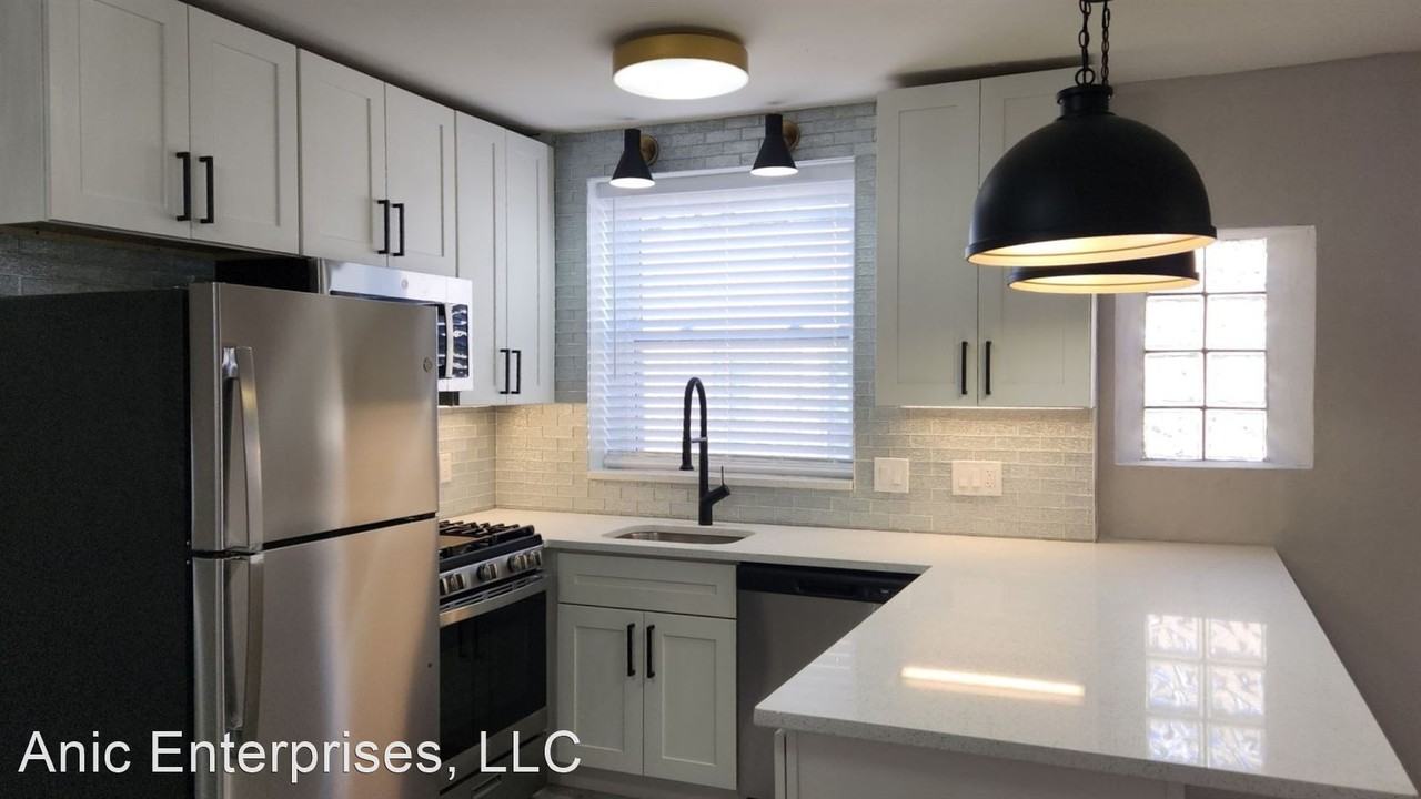 **One Bedroom Located in Clayton***Brand New Rehabbed Apartment***In Unit Washer/Dryer + Covered Parking*** - Photo 2 of 10