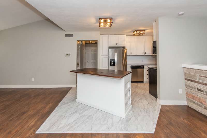 317 South Pam Avenue - Photo 5 of 35