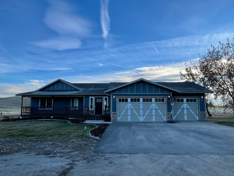 1905 No Creek Ct, Helena, MT 59602 5 Bedroom House for 3,500/month