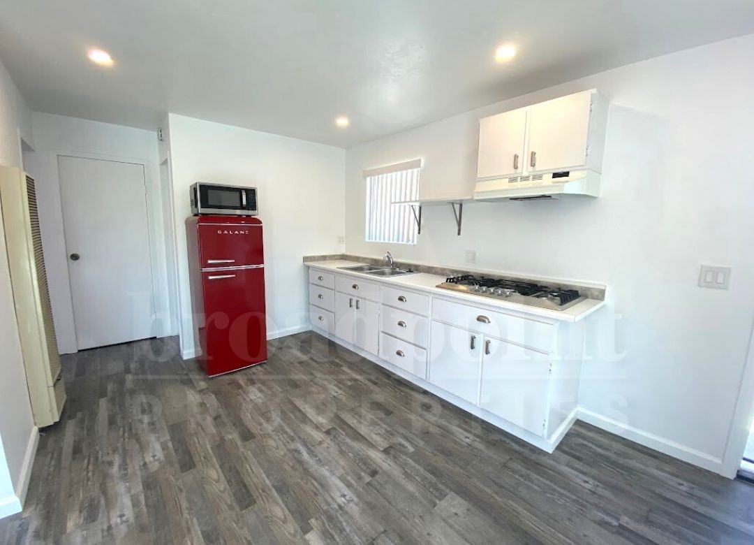 1604 1604 Montgomery DriveUnit A #A - Photo 5 of 10