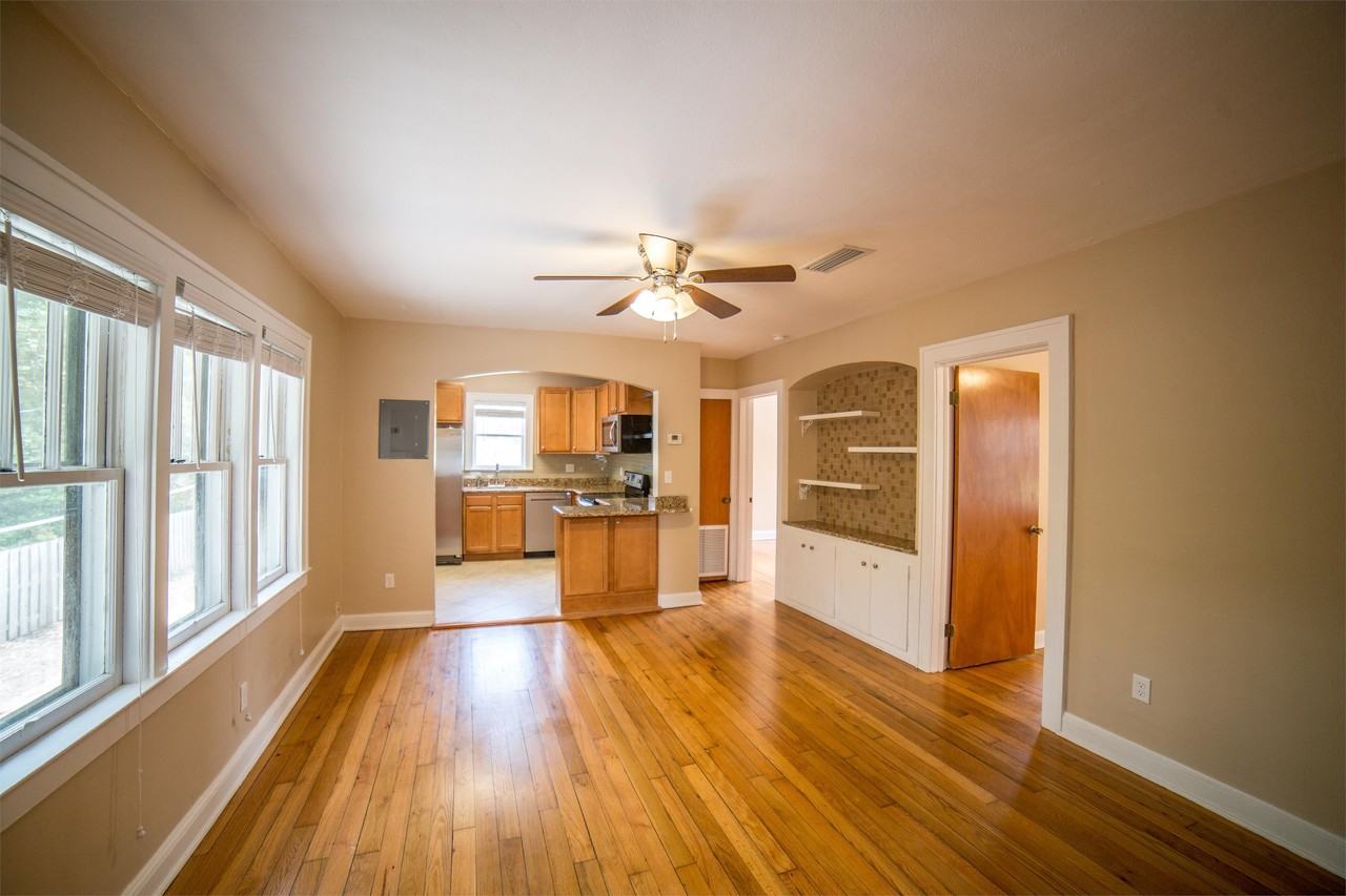 1017 Southwest 2nd Place #1 - Photo 5 of 16