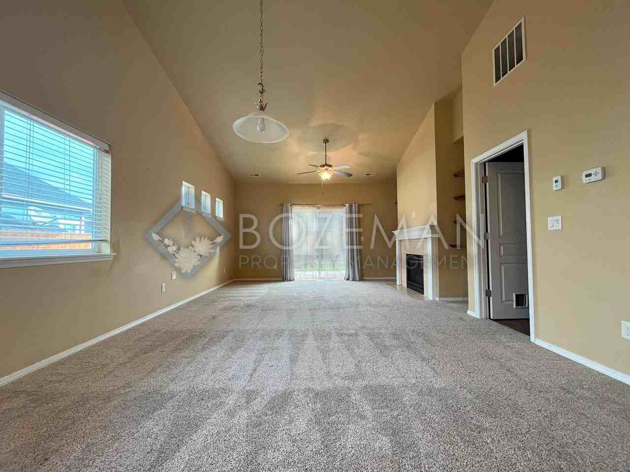 270 Pond Lily Dr #1 - Photo 4 of 30