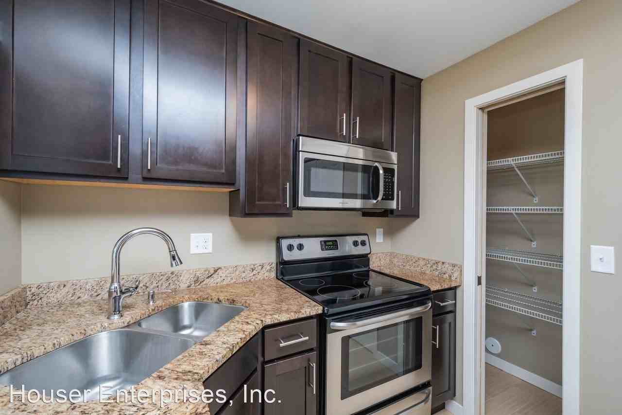 203 6th Street - Photo 2 of 35