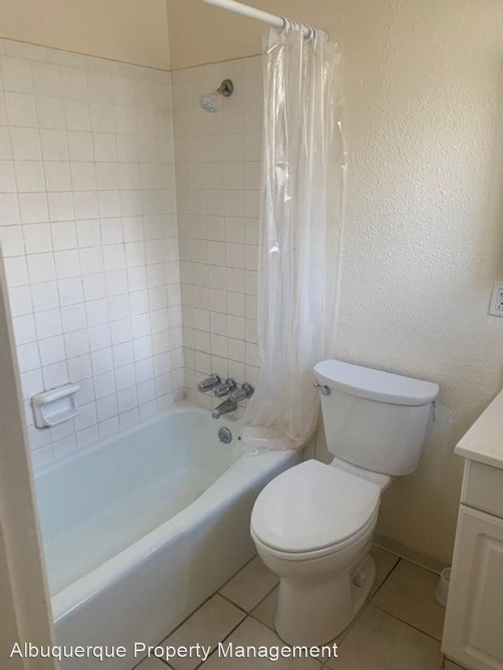 12405 Mountain Rd NE - Photo 3 of 15