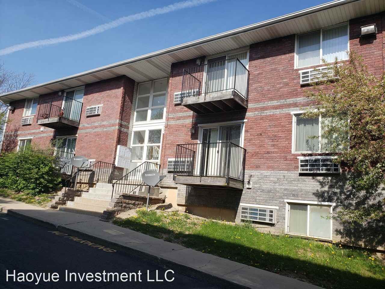 2635 & 2713 W Cornelia - Photo 2 of 2