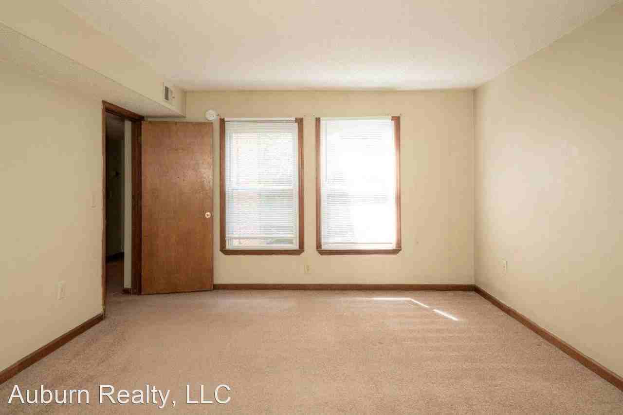 Deerfield Condominiums - Photo 2 of 14