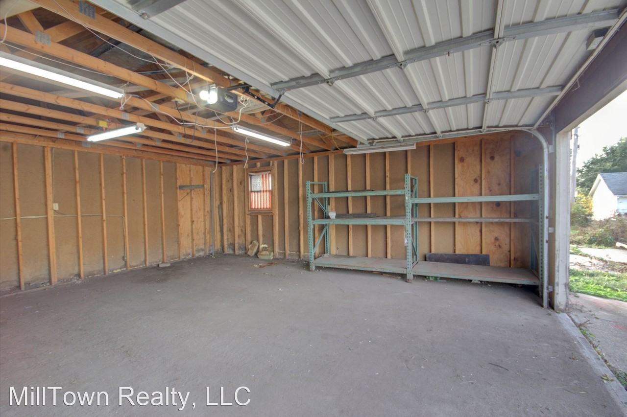 2729 7th Ave - Photo 2 of 4