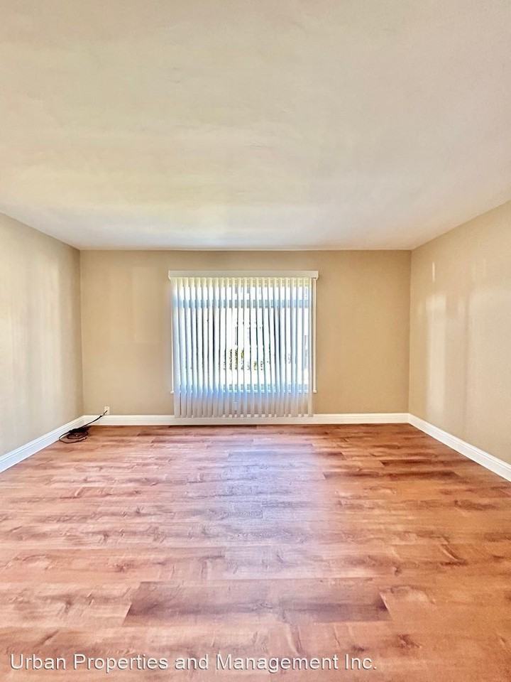 950 Magnolia Avenue - Photo 3 of 13