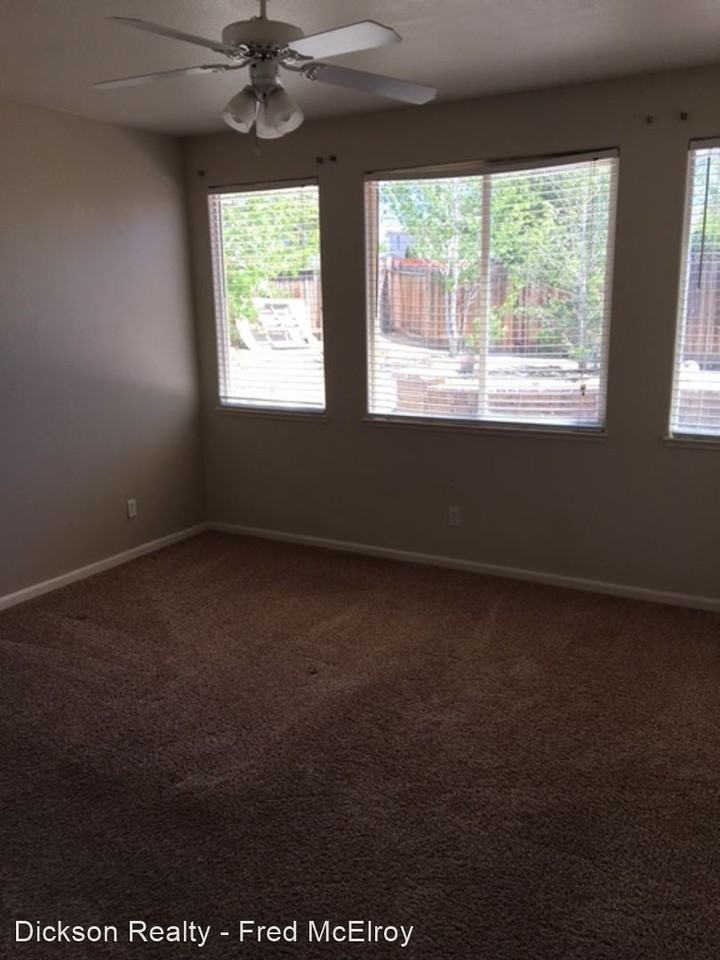 1510 Canyonlands Ct - Photo 3 of 10