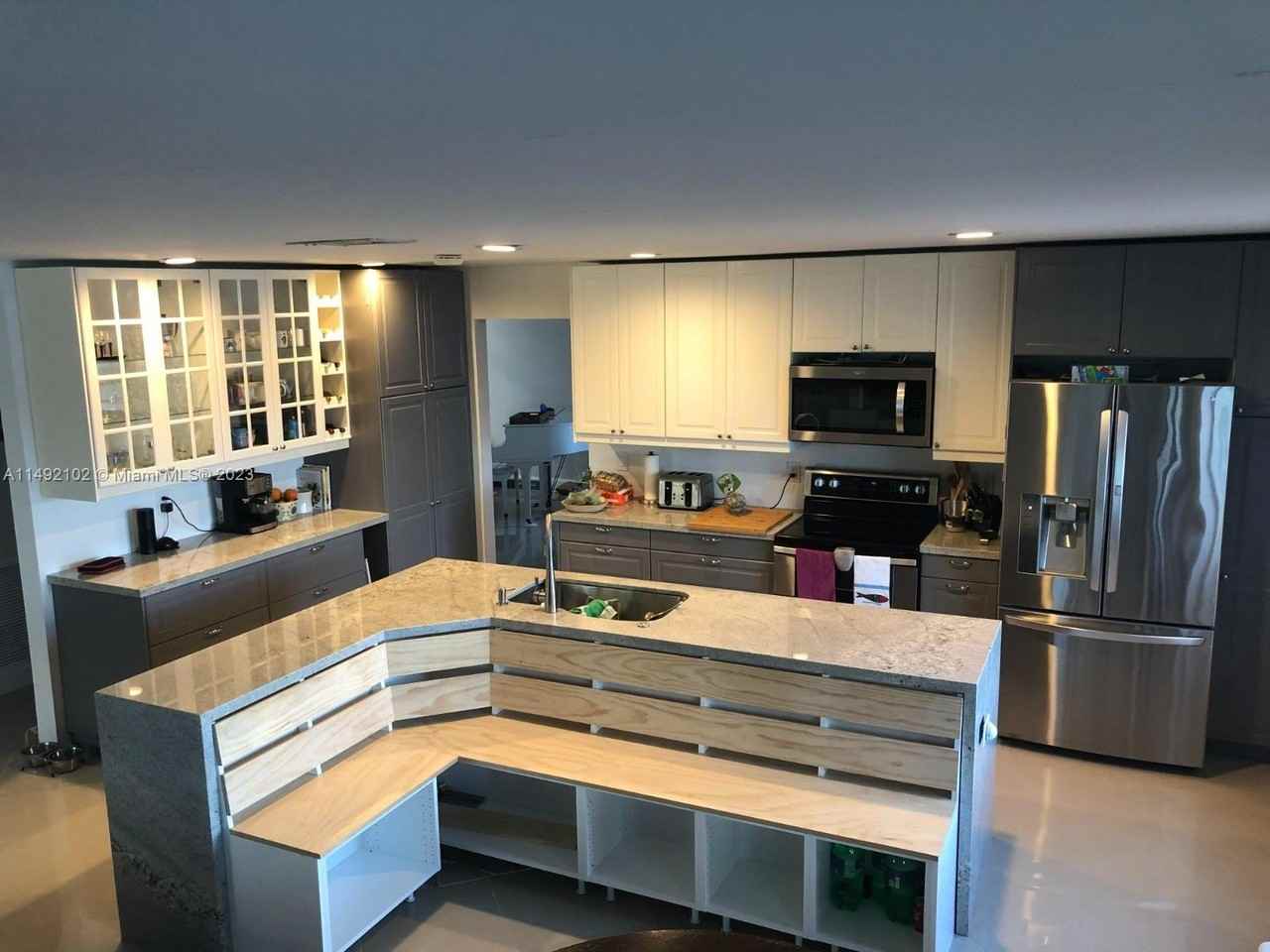 1650 Harbour Side Dr - Photo 2 of 8