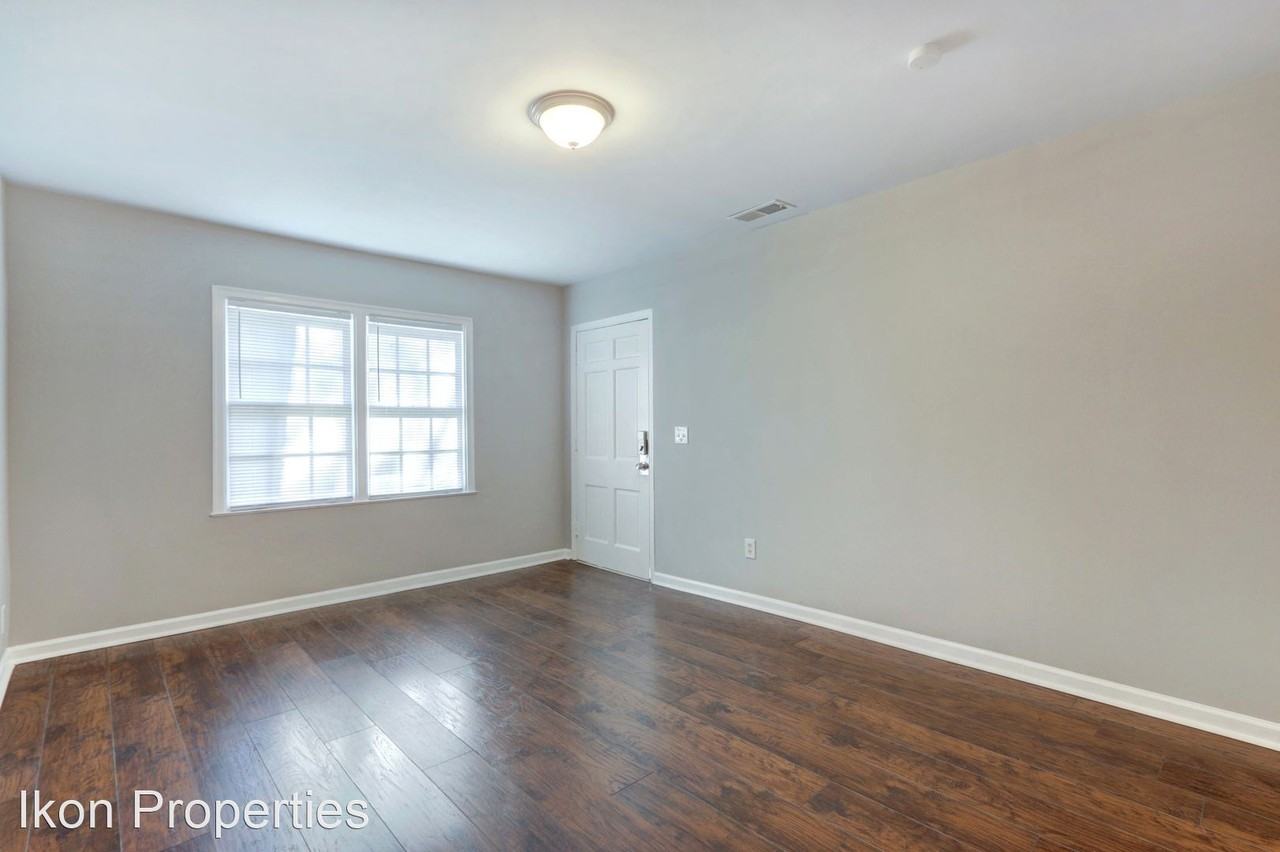 1724 East 39th Street - Photo 3 of 11