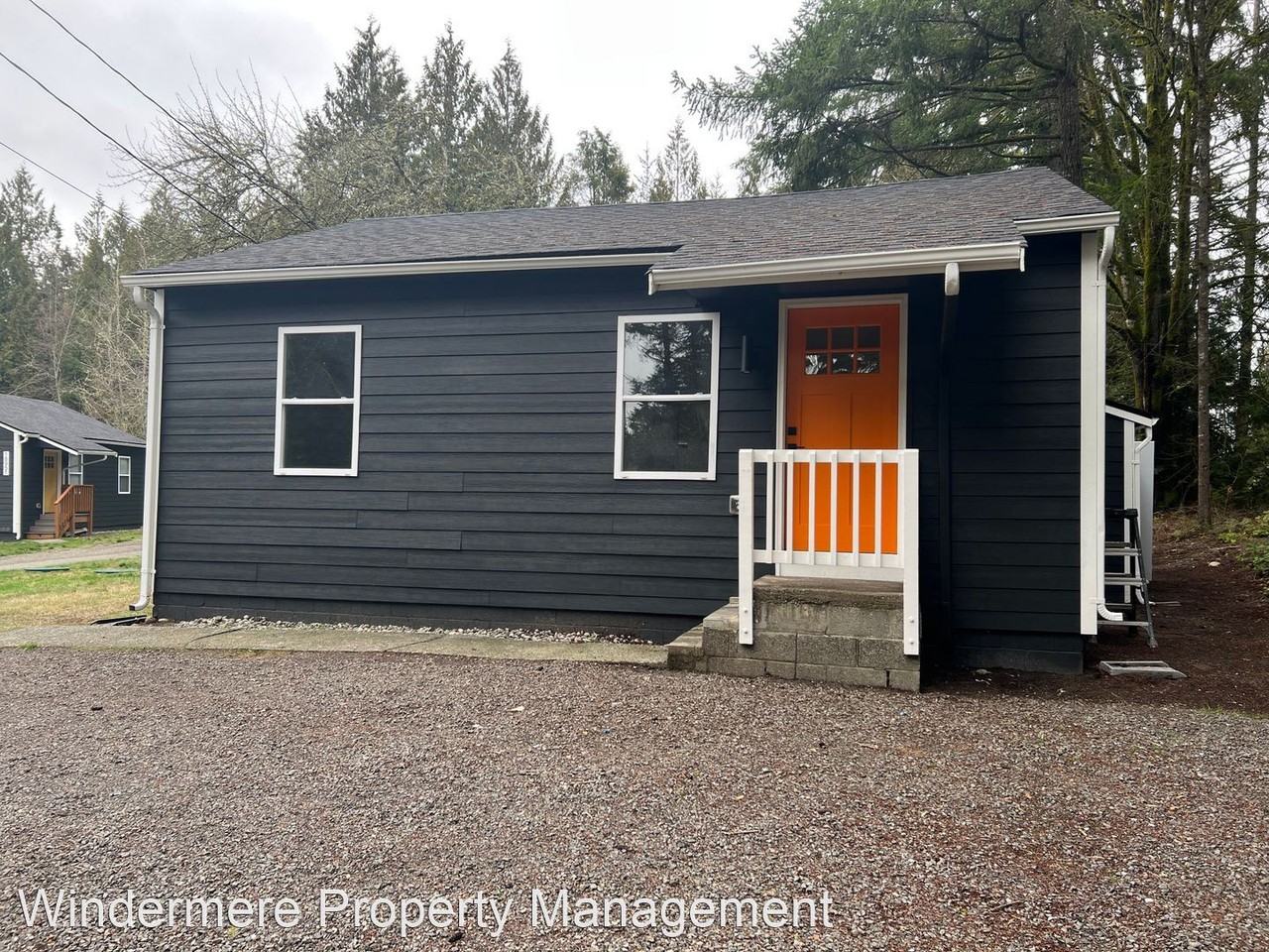 18941, 18943, 18947, & 18951 Viking Avenue NW - Photo 2 of 22