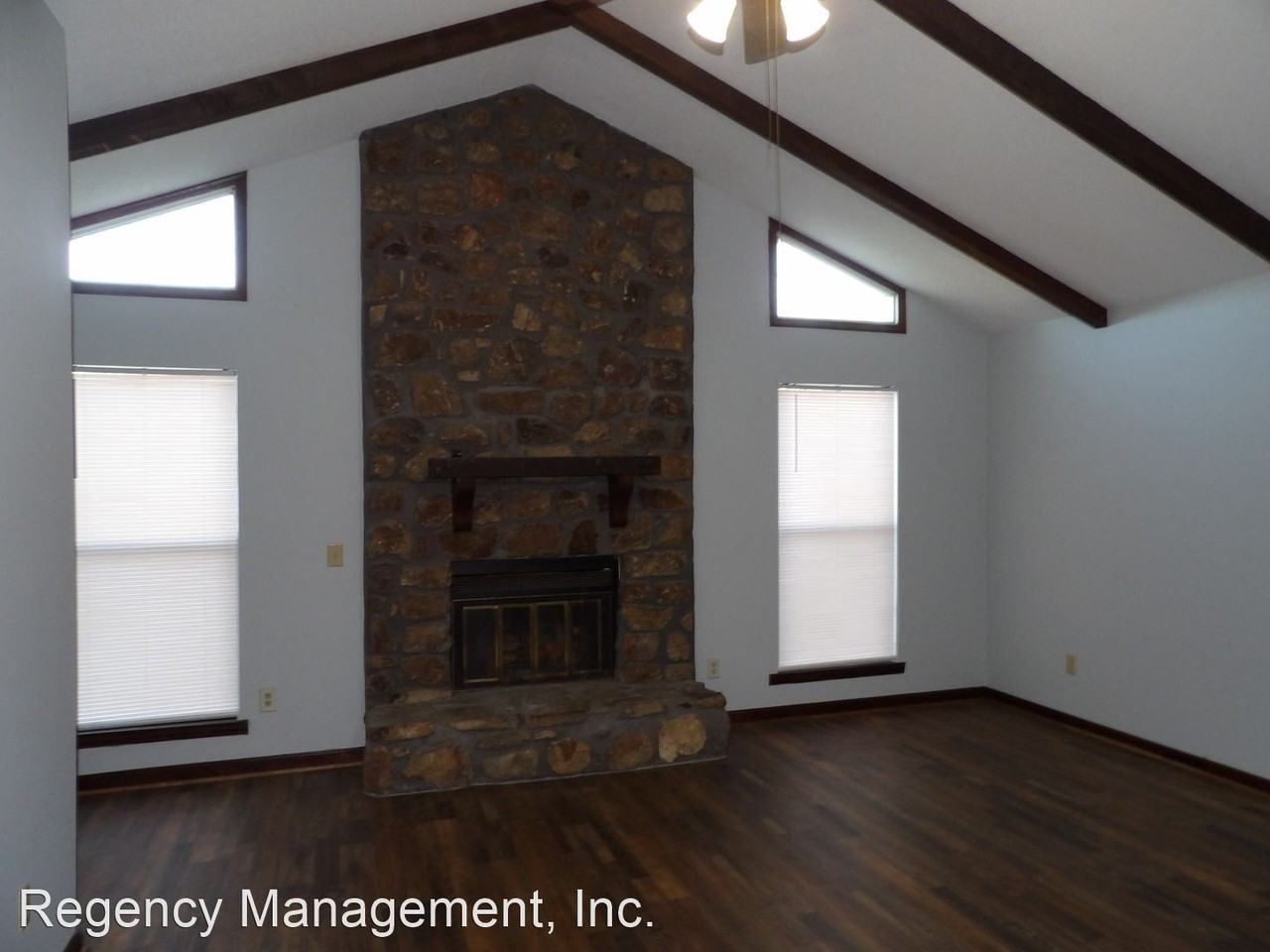 158 Juniper Dr - Photo 2 of 4