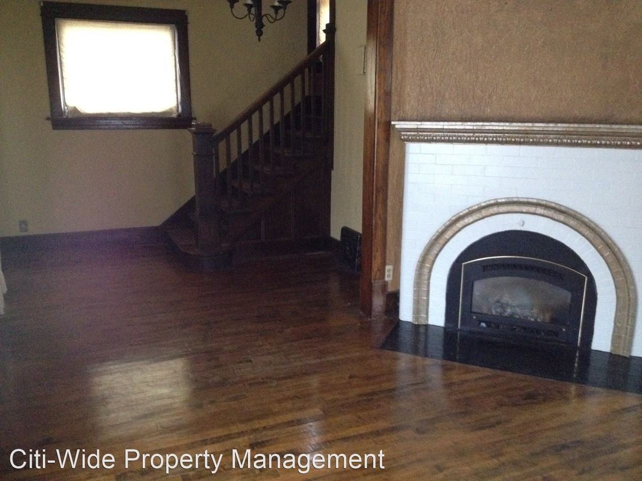 608 E Kemp Ave - Photo 2 of 23
