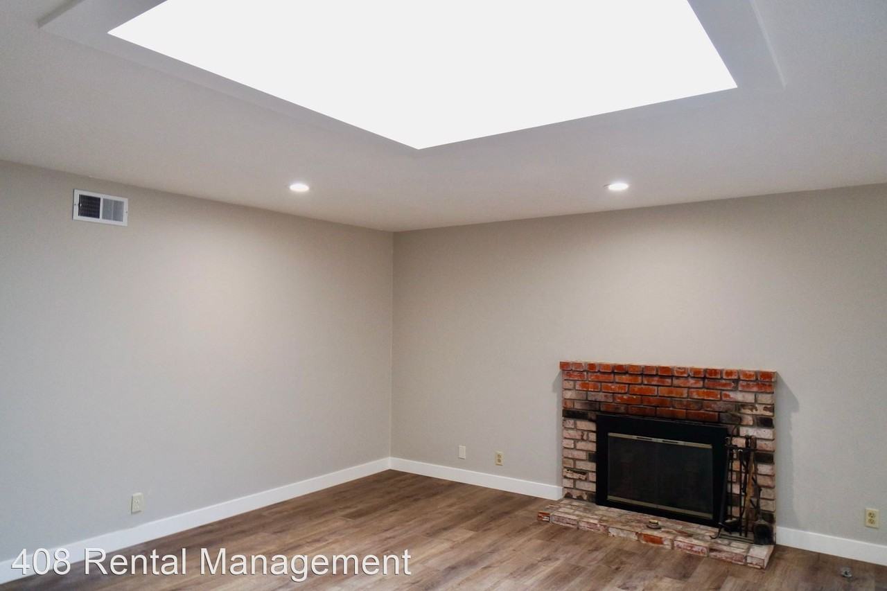 5165 Englewood Dr - Photo 3 of 28