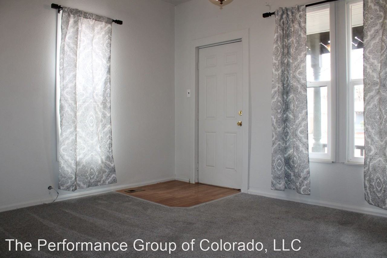 315 E City Center Dr - Photo 3 of 15