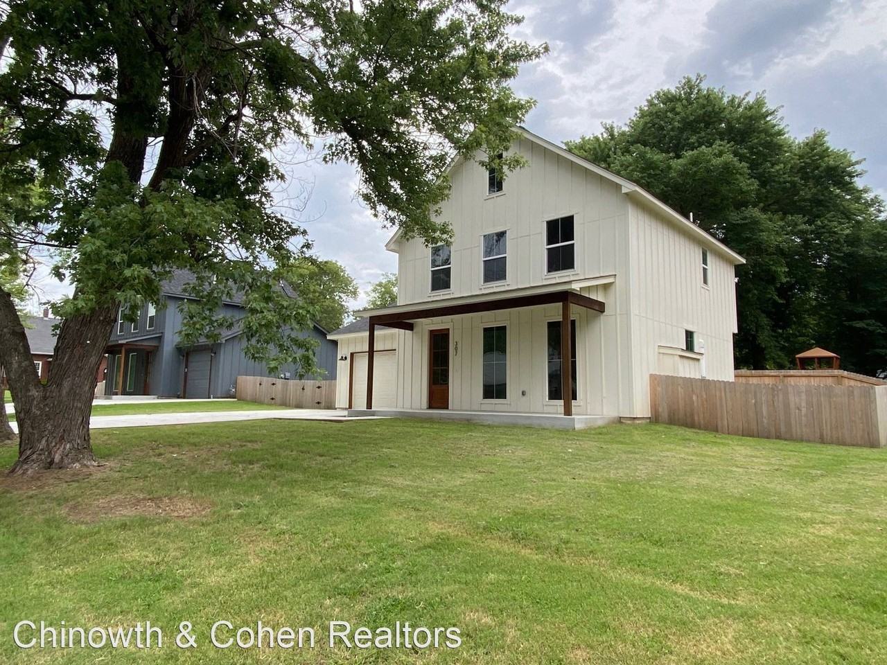 307 S Atoka Ave - Photo 3 of 25