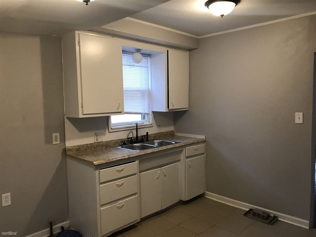 15336 Sumner - Photo 3 of 13