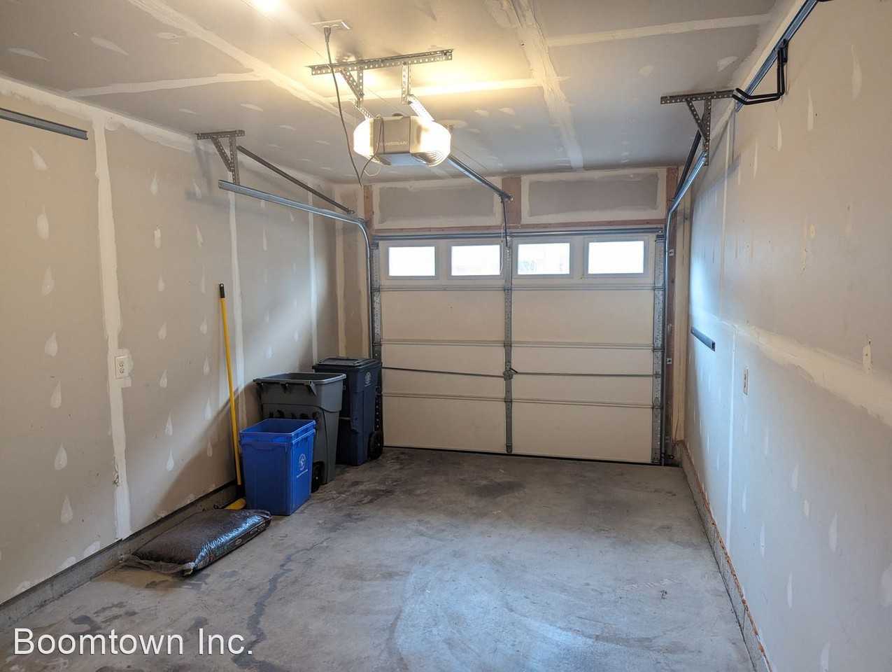 13208 Uffizi Ln - Photo 2 of 45