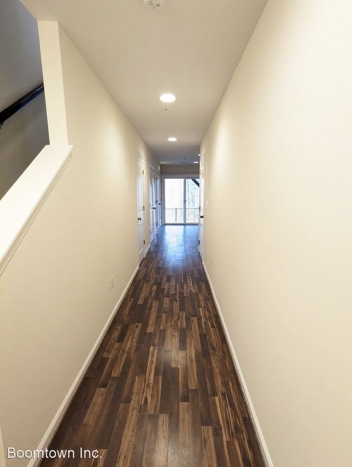 13208 Uffizi Ln - Photo 3 of 45