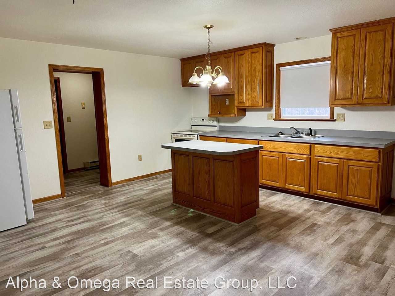 7905 1/2 Willett Rd - Photo 3 of 10