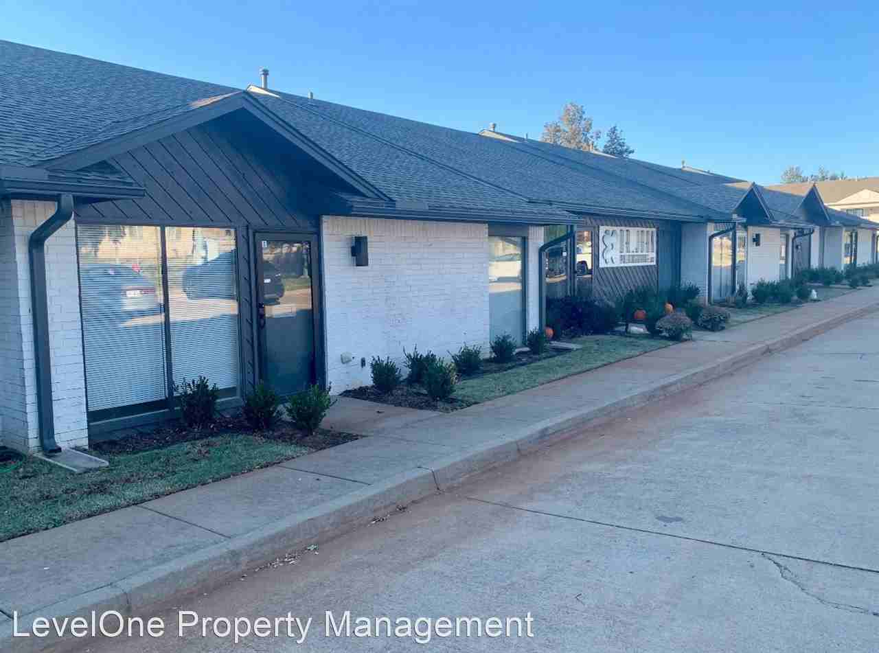 601 N Kelly Ave #106