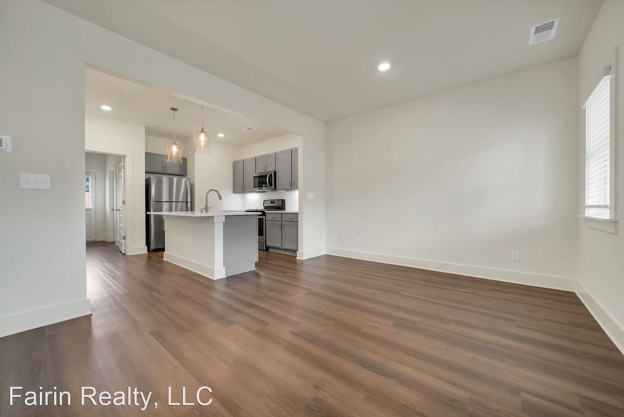 4145 Prentice St - Photo 3 of 18