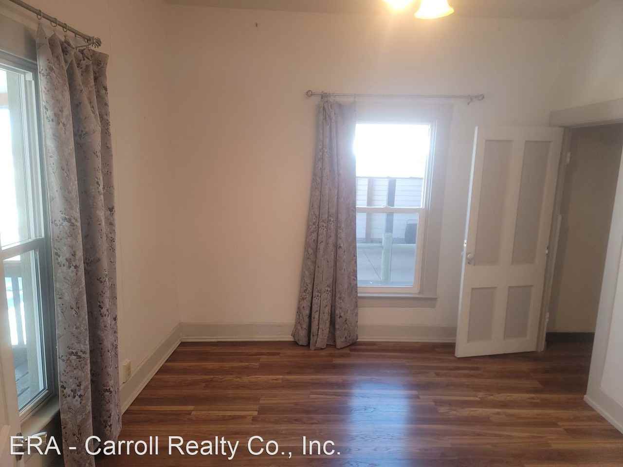 1135 N Custer St - Photo 3 of 10