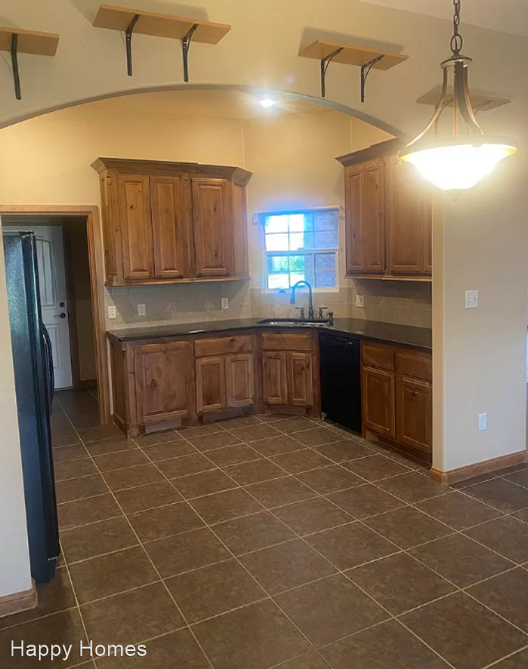 1225 Red Rock Dr - Photo 2 of 17