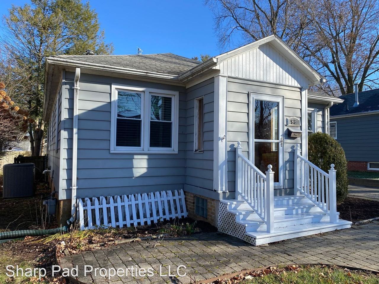 906 S New St - Photo 2 of 31