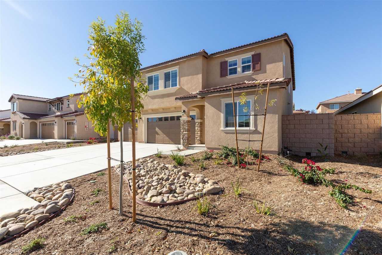 322 Sunny Ridge Dr - Photo 2 of 27