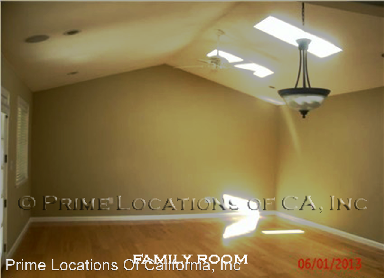 606 Chilcott Ct - Photo 3 of 7