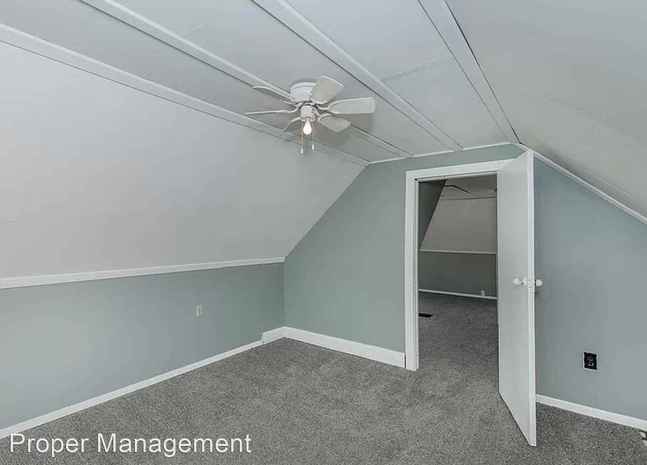 1325 13th Ave - Photo 3 of 19