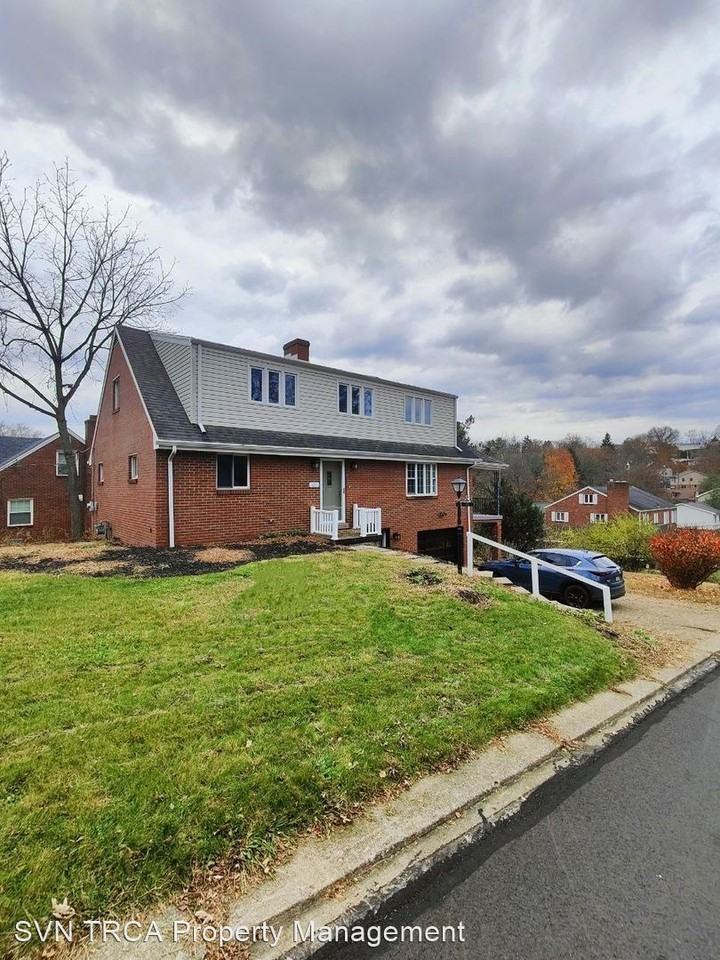 95 Colson Dr - Photo 2 of 12