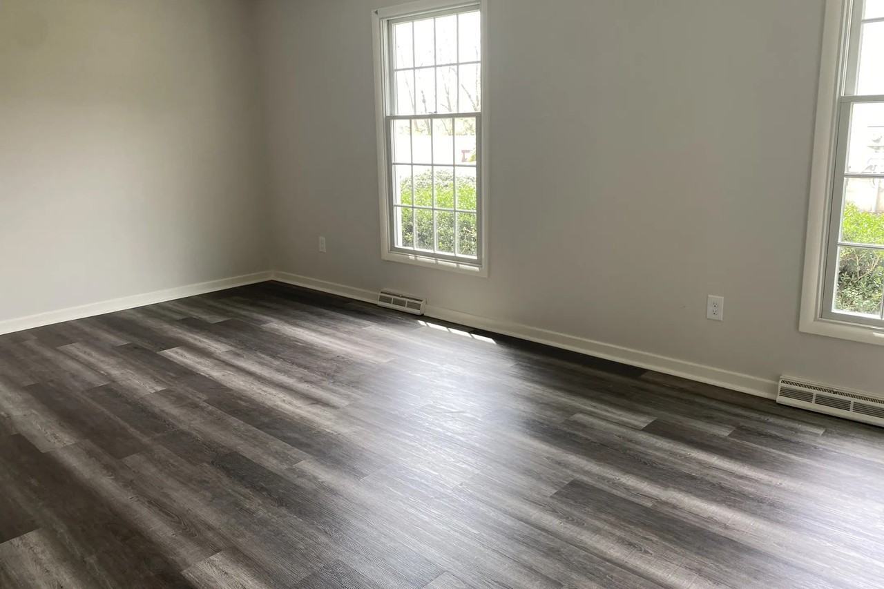 5238 Farm Pond Ln - Photo 3 of 22