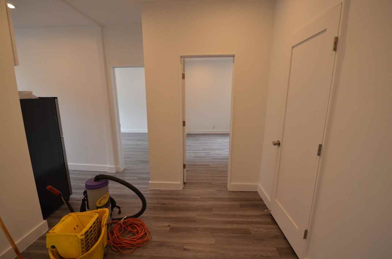 Peterborough St. & Kilmarnock St. #17 - Photo 3 of 22
